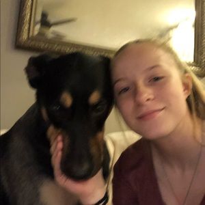 Meet your Posher, Lacey